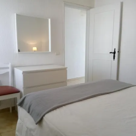 T1 Praiamar 4 Vista Magnifica Апартаменты